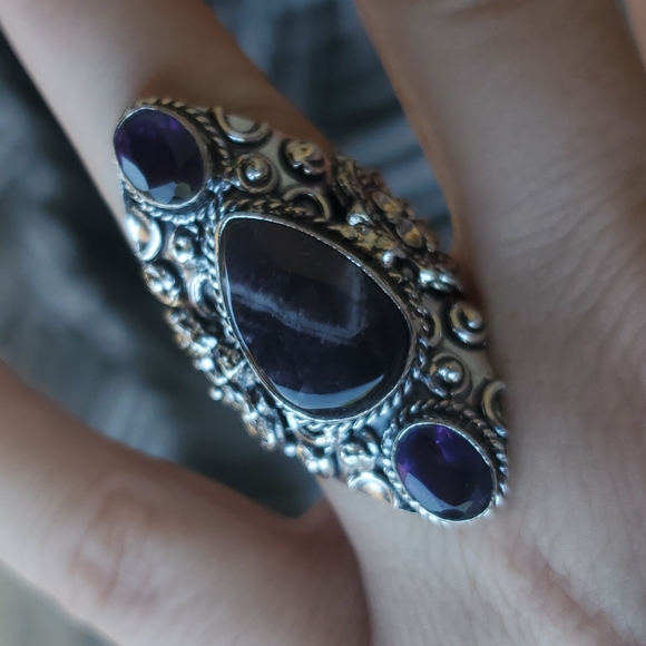 New Chevron Amethyst 925 Silver Statement Ring. - Picture 6 of 10